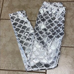 Mermaid shiny leggings